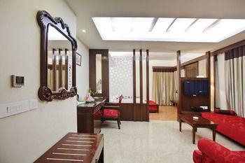 Oyo Premium Pitampura Otel Yeni Delhi Dış mekan fotoğraf